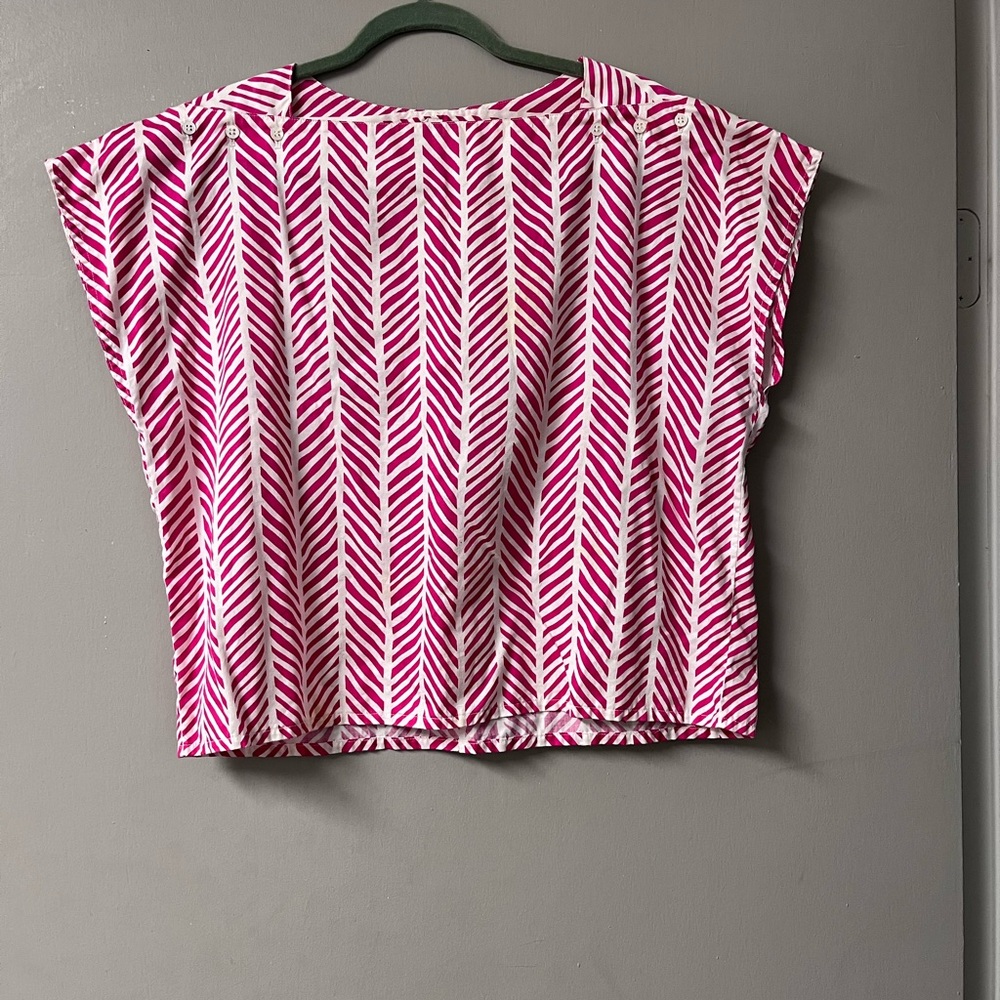 Vintage 1960’s-1970’s Evan Picone Pink and White Cap Sleeve Boxy Crop Blouse 16
